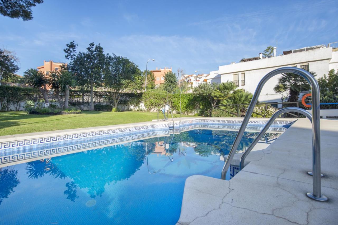 Shiny Studio With Pool & Carihuela Beach At 500M Torremolinos Kültér fotó